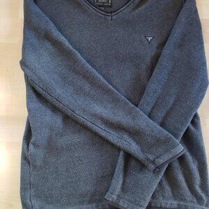 Guess V Neck Mens (although could be unisex) sweater size M-great condition!